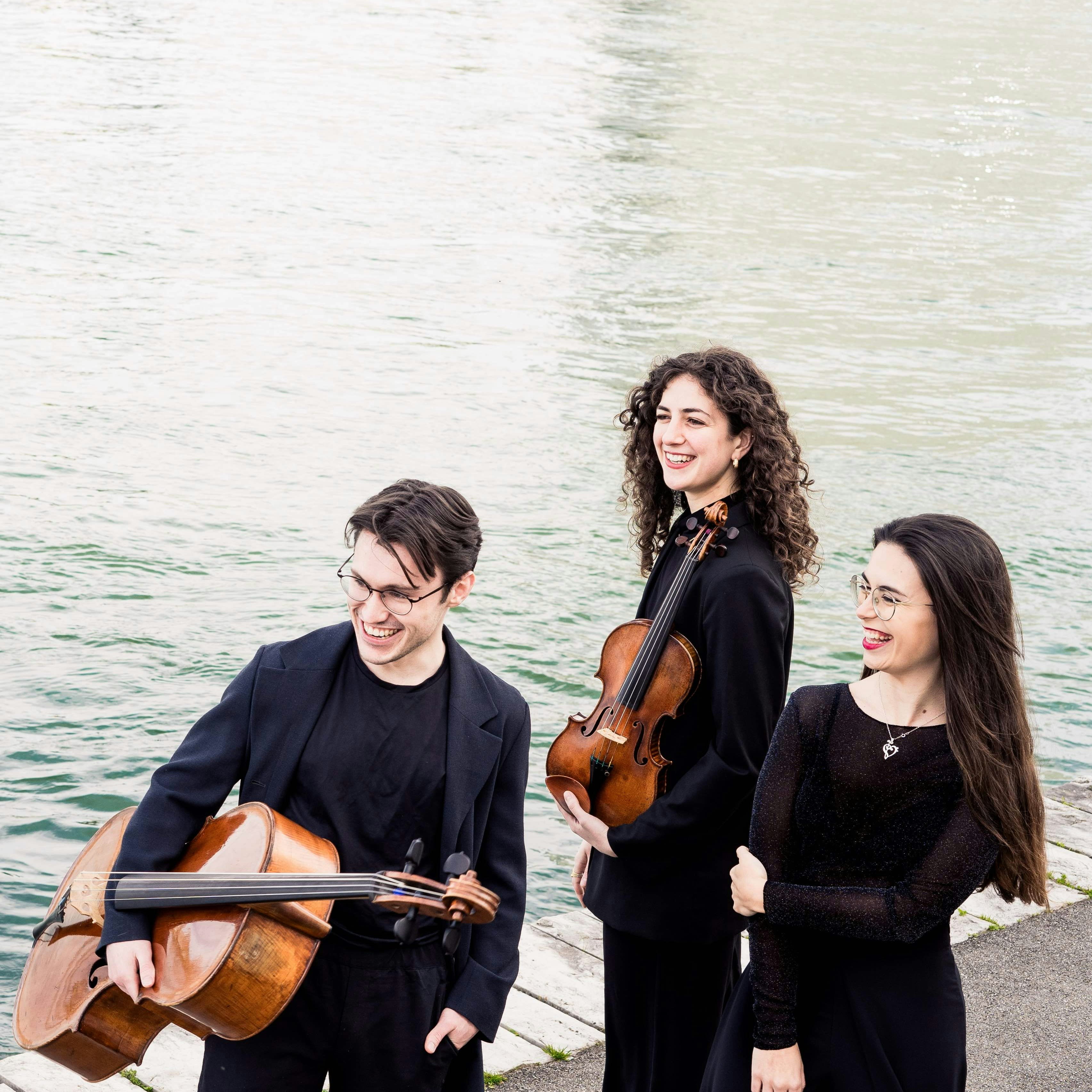 Trio Archai