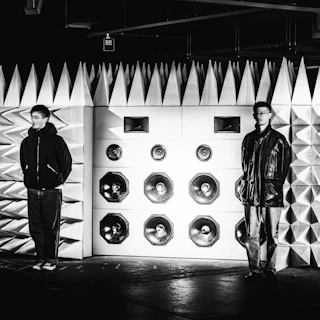 SOLID WALL In-Phase Release Party