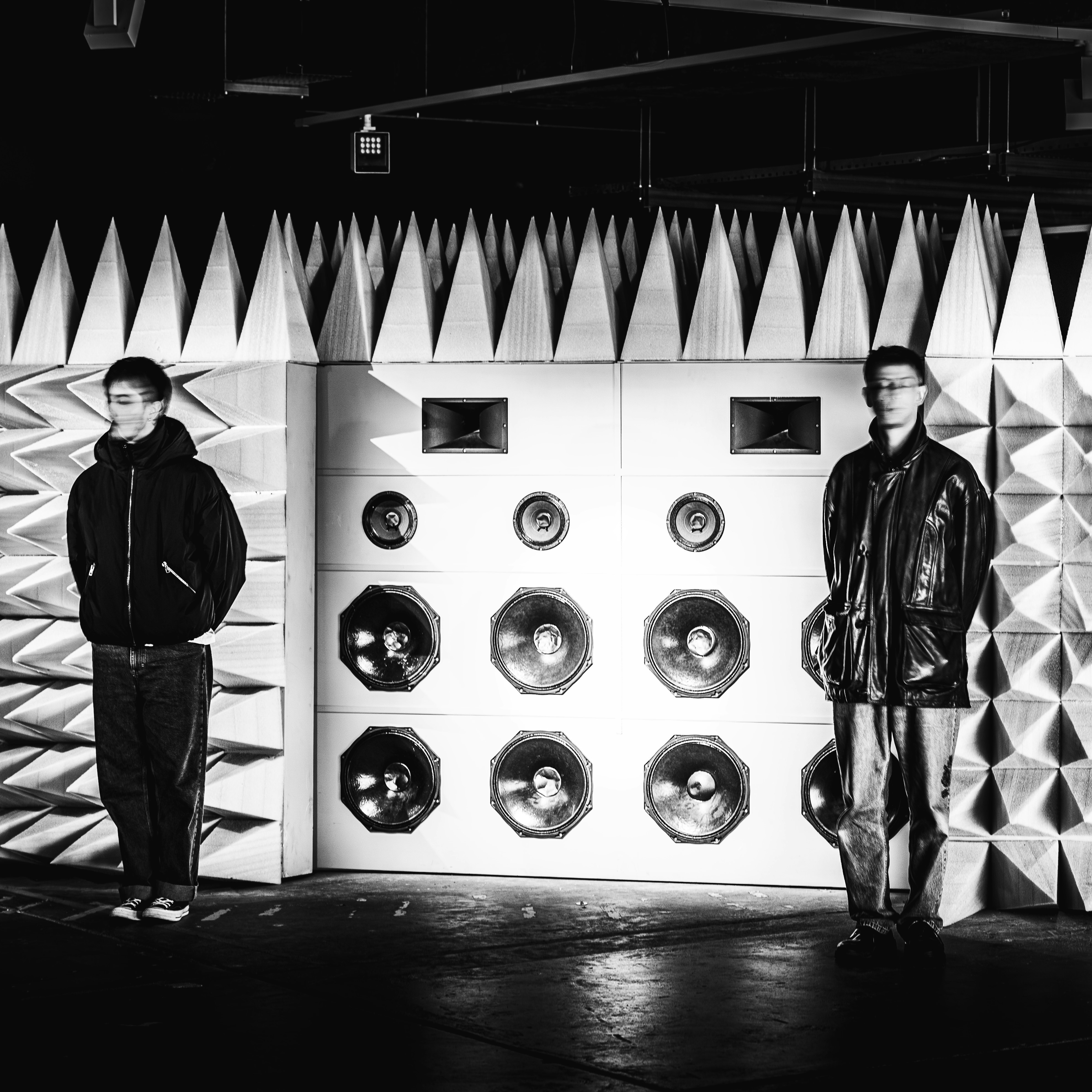 SOLID WALL In-Phase Release Party