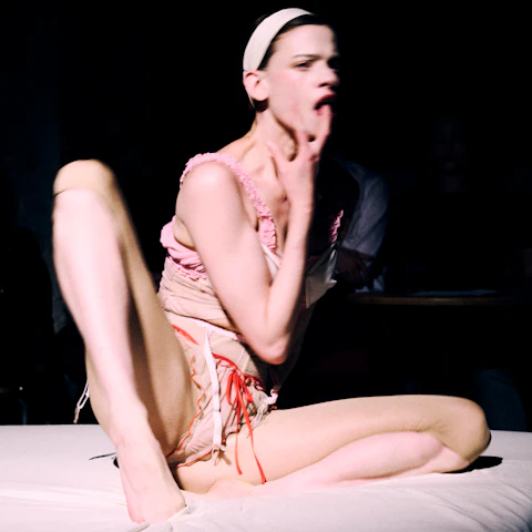 Lily McMenamy - Girl Pain (World Premiere)