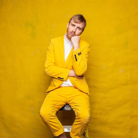 Thursday Headliners: Bobby Mair