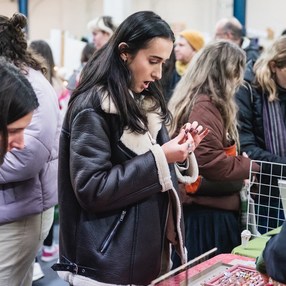 DIY Art Market
