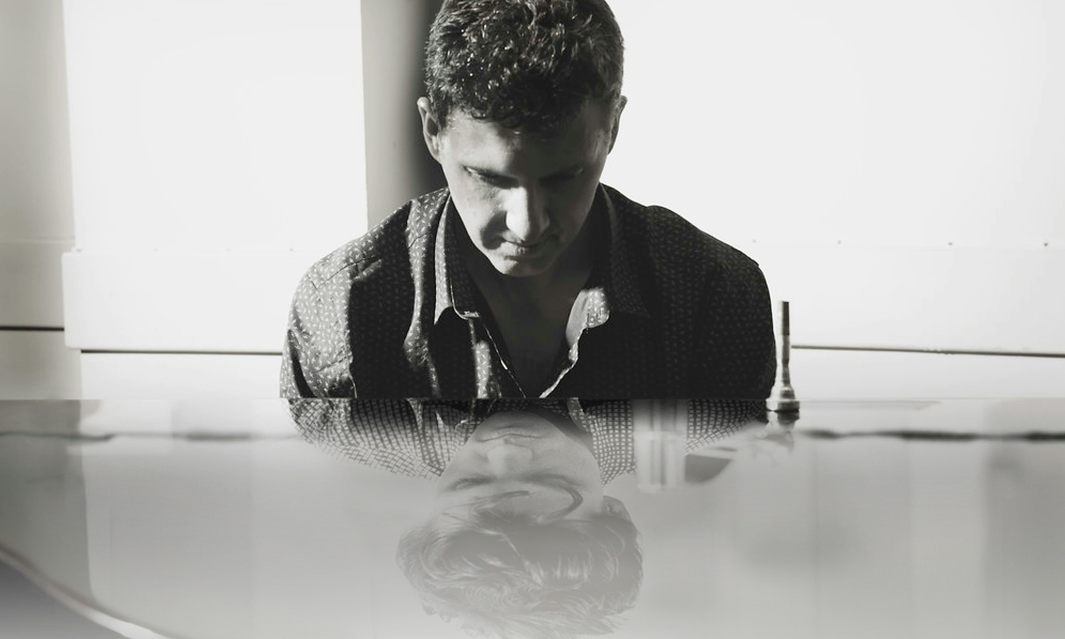 Robin Phillips Sings & Plays: Chet Baker