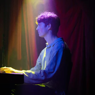Wednesday Unplugged Jazz: Lior Solomons-Wise Trio
