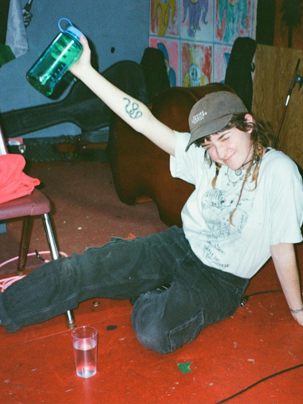 Sadurn: Stripped Back + Signing