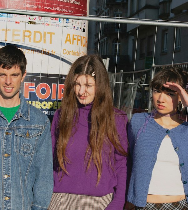 Coup Dur: Stripped Back + Signing