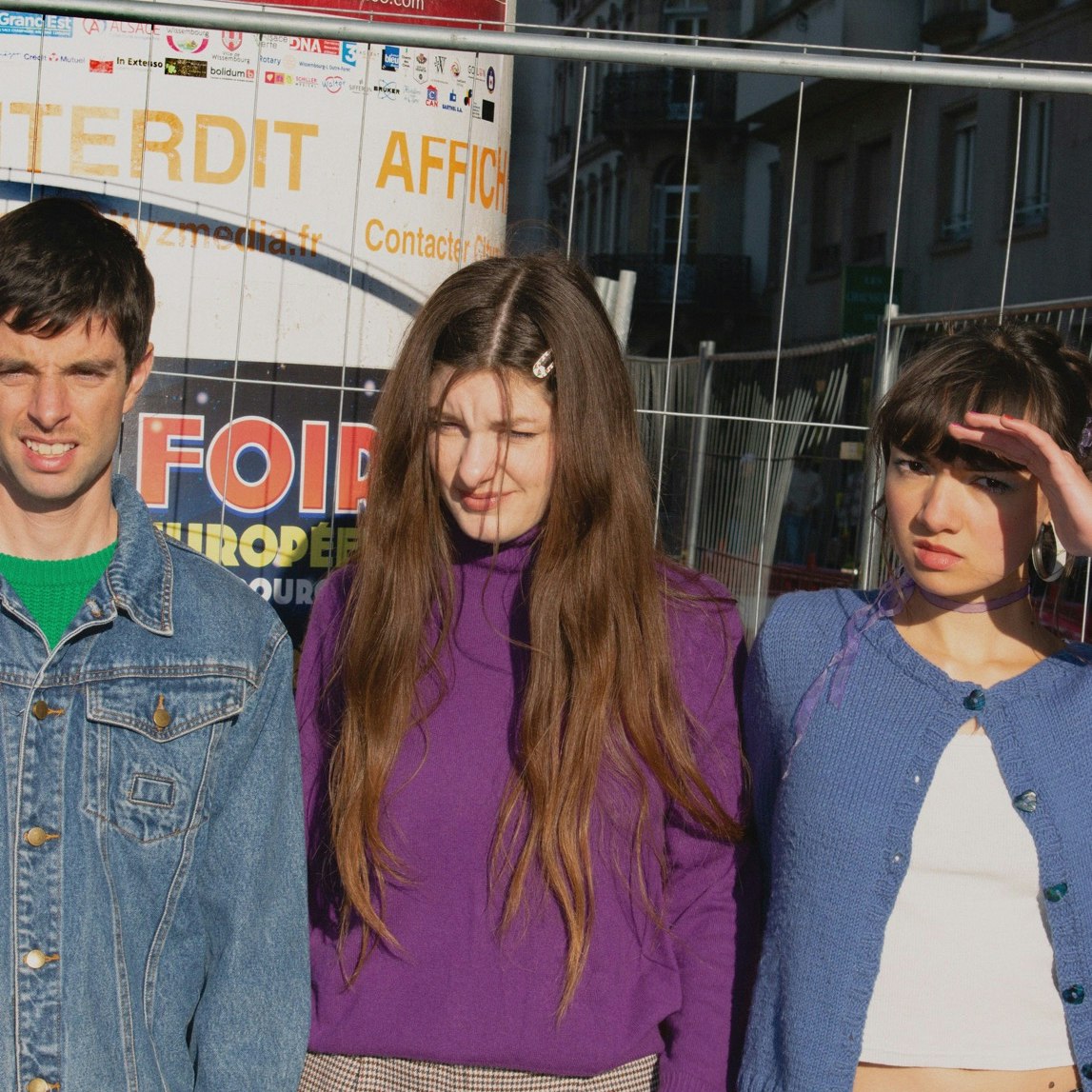 Coup Dur: Stripped Back + Signing