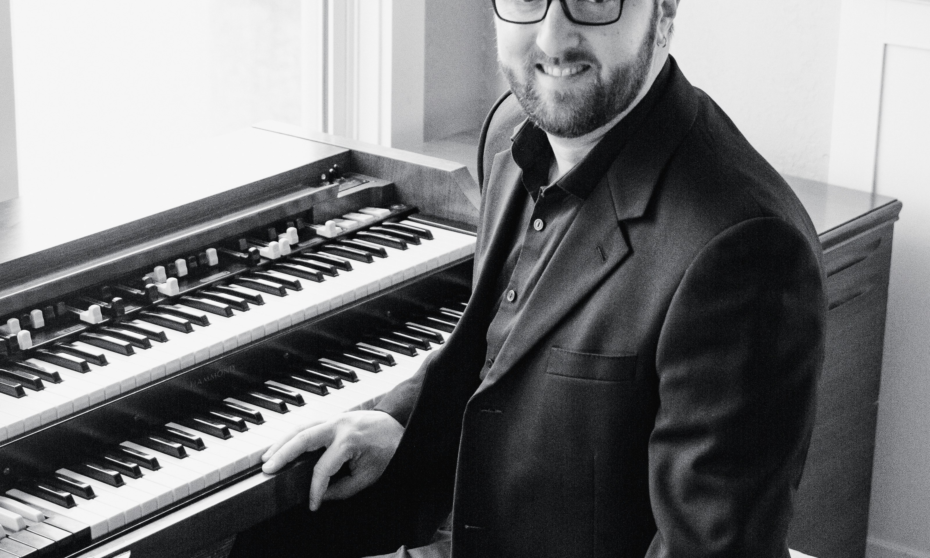 Memphis Jazz Orchestra and Chris Hazelton Present: Jimmy Smith Christmas Cookin'