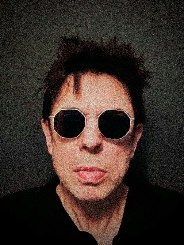 Echo & The Bunnymen’s Ian McCulloch: Album Signing