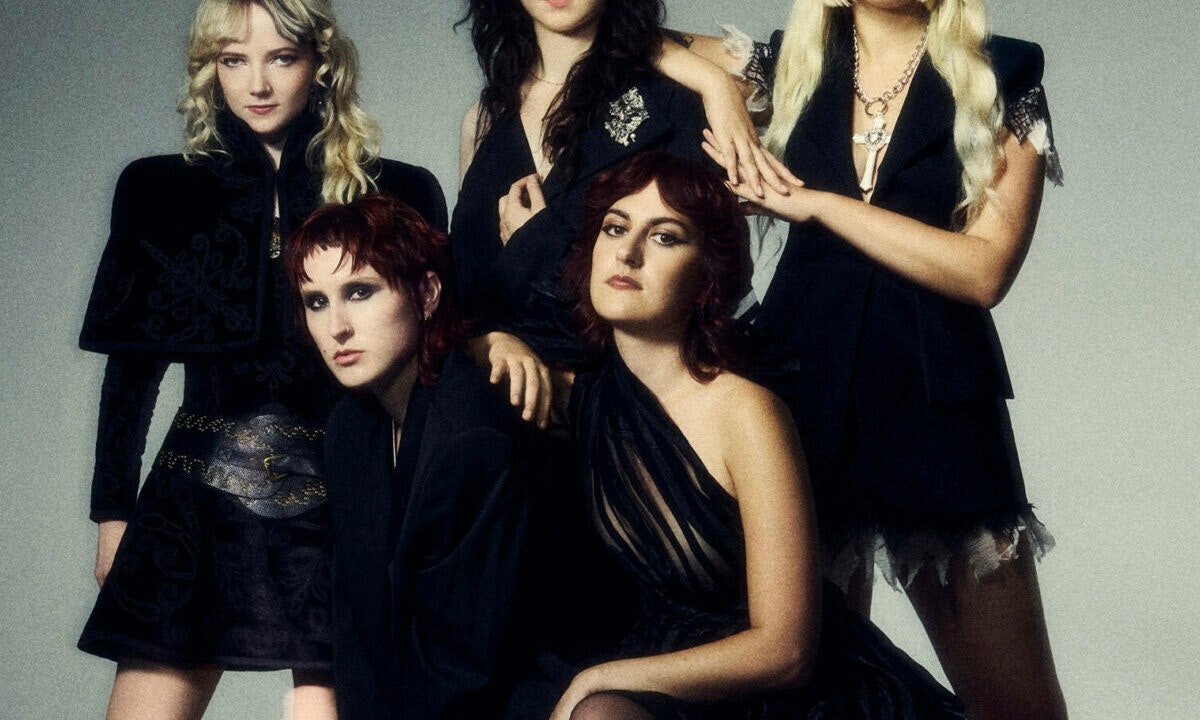 Scared To Dance: Guest DJs The Last Dinner Party