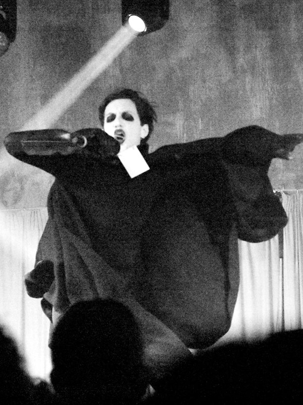Eddie Dark