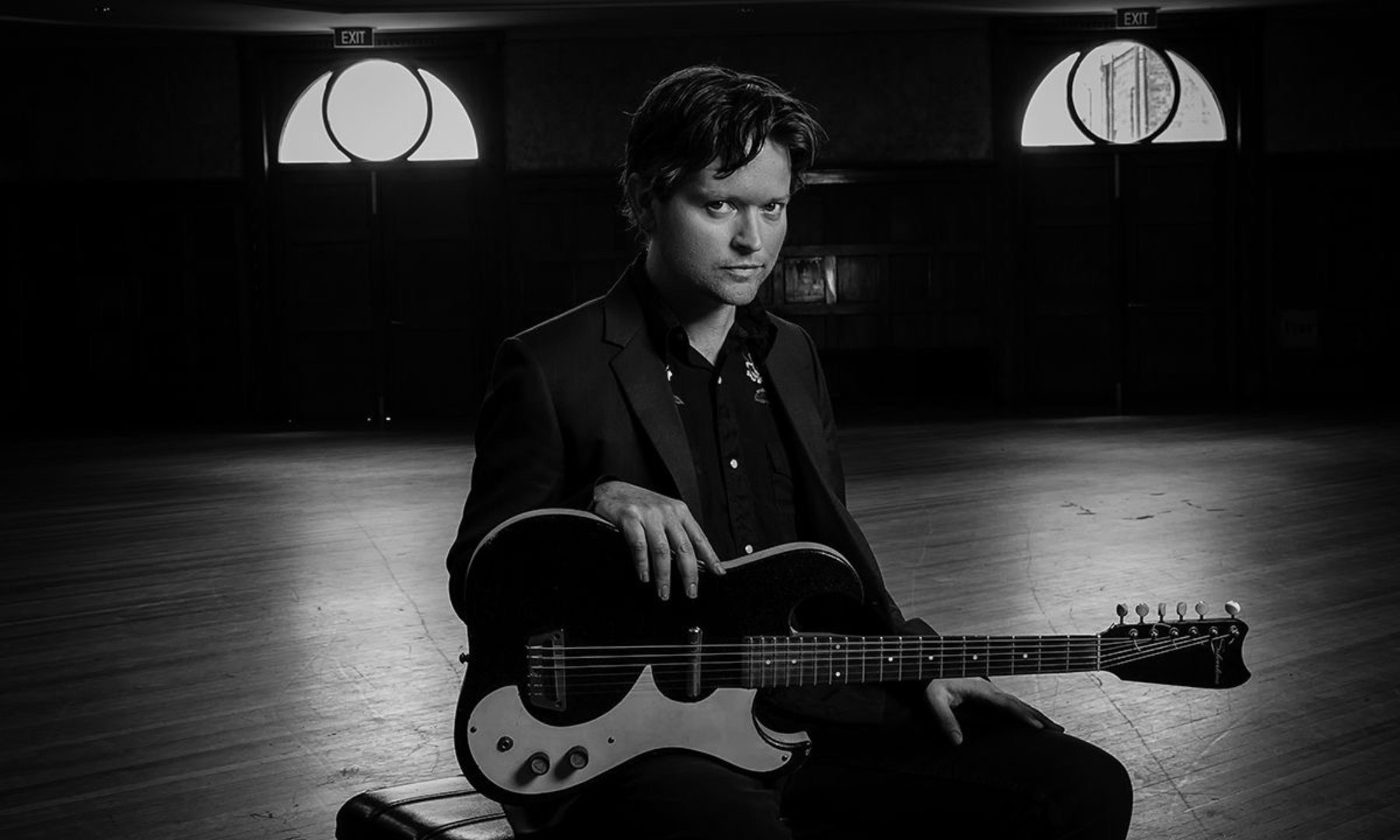Glenn Richards: Q&A/Live + Signing