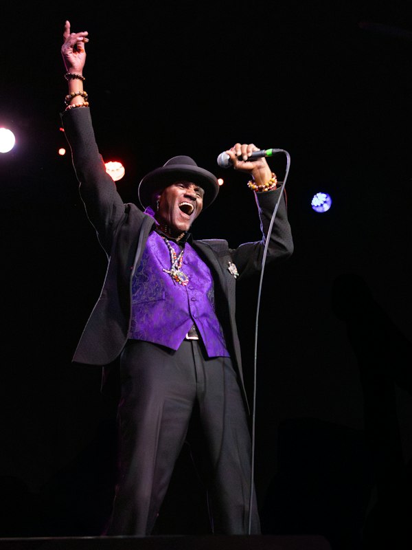 Cyril Neville with special guest King Youngblood