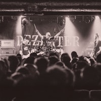 DEZERTER