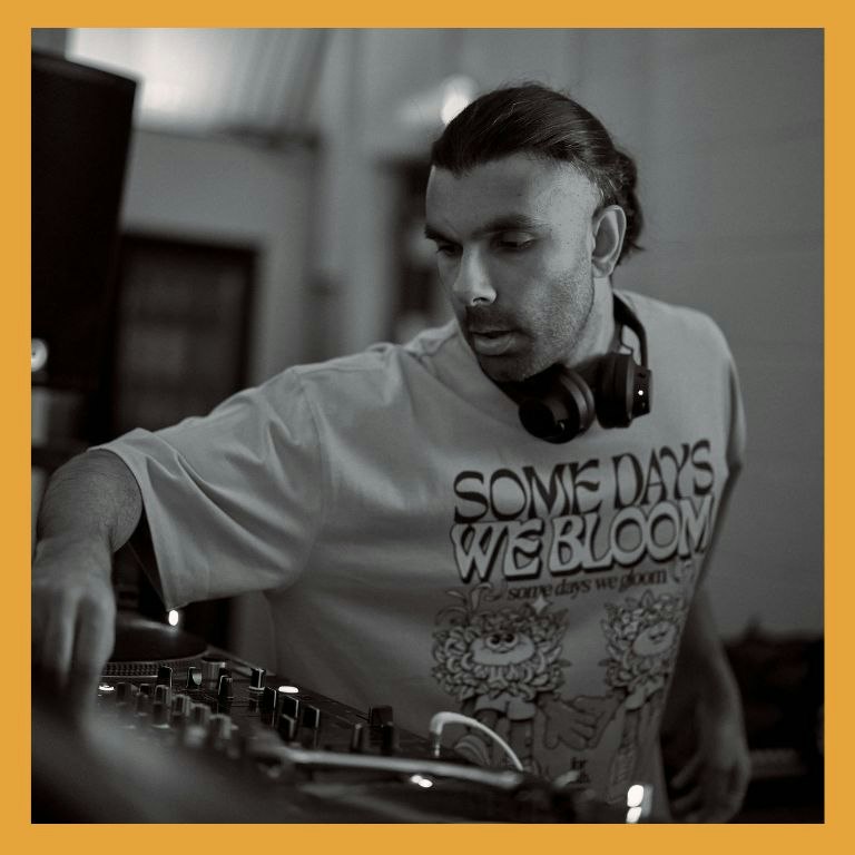 DJ Niro at Moonrays, London