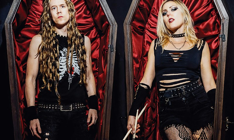 Krashkarma > Il duo metal numero uno al mondo