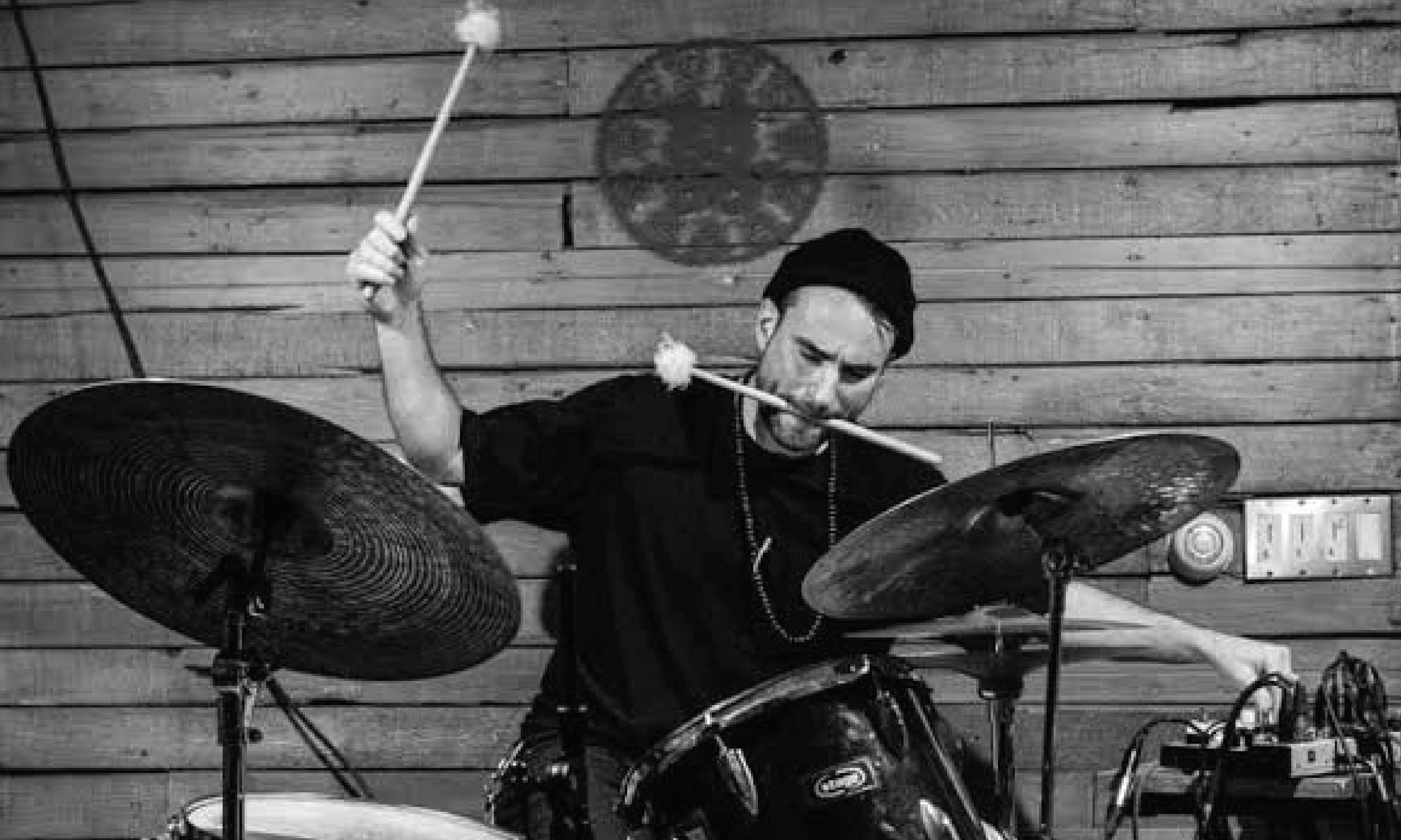 Desert Drone | Devin Gray (Berlin) / Daniel Rossi’s Mess (NYC) / Ace Hardware (Tucson)