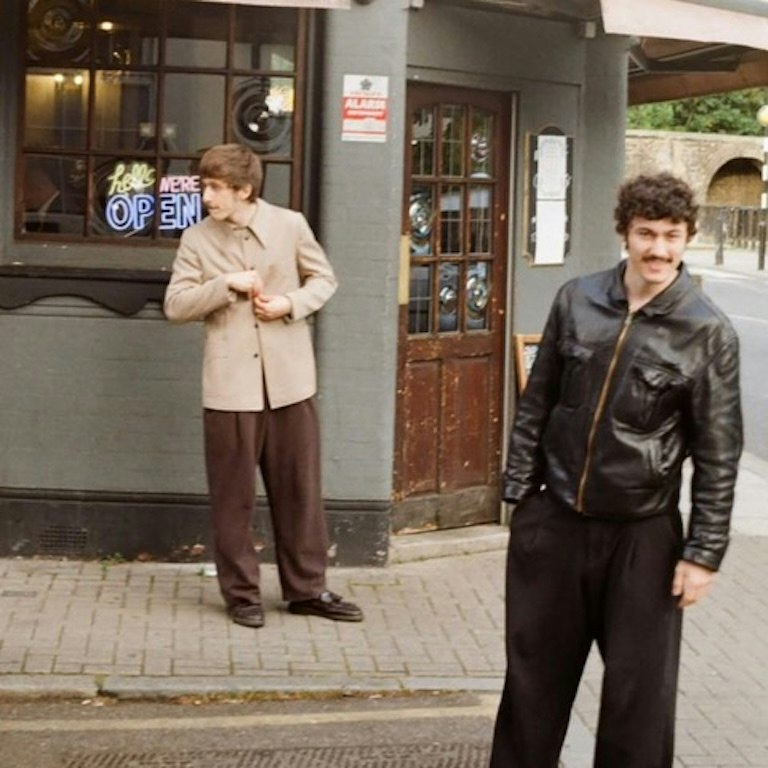 NICO&LINUS + SCARED LITTLE TOASTER (Live) at The Shacklewell Arms, London