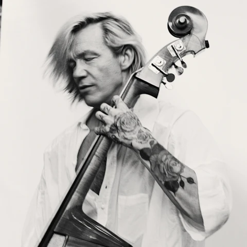 Wojtek Mazolewski: Live + Signing