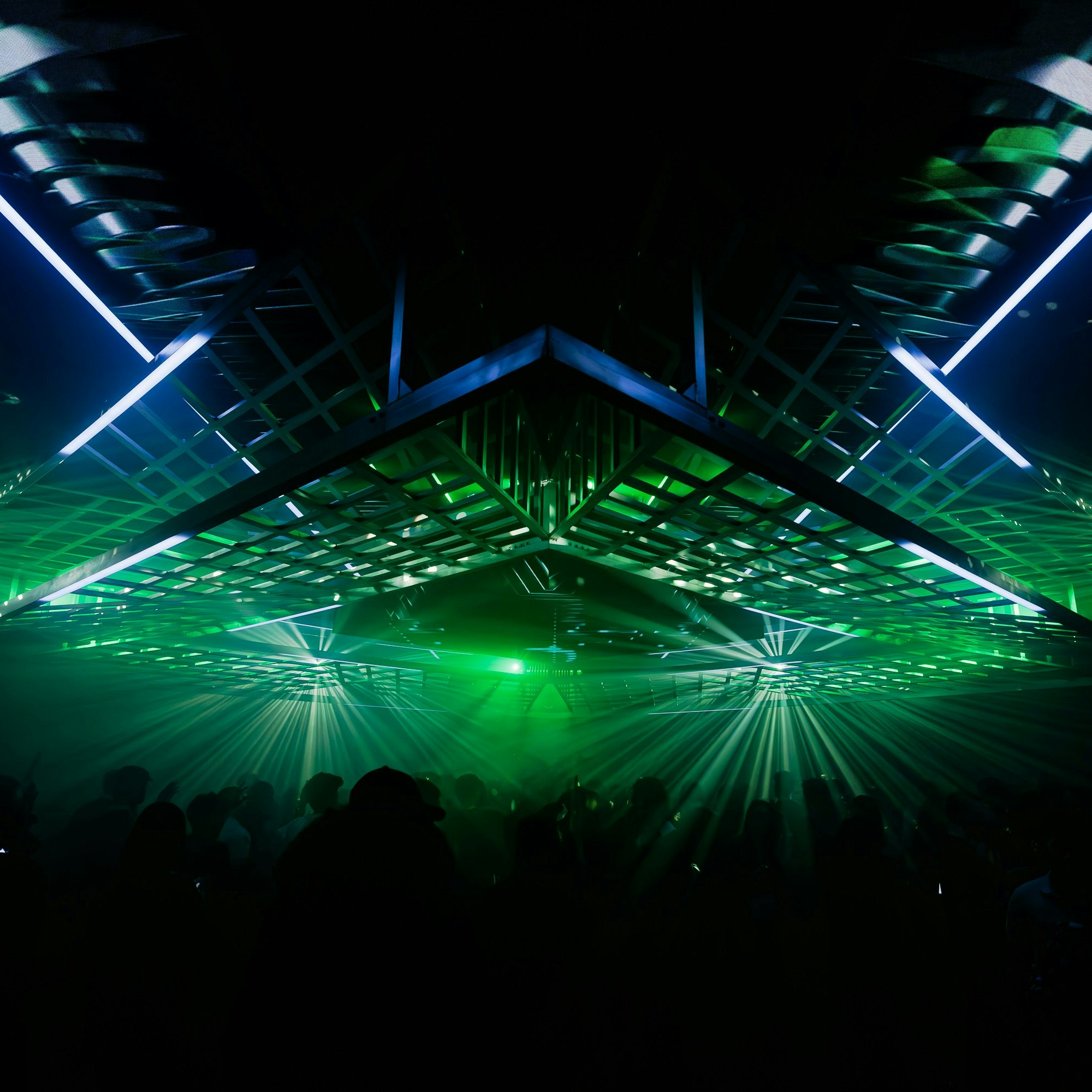 JUANY BRAVO (MAKE THE GIRLS DANCE), SAM BLACKY, DAVID TORT + MORE