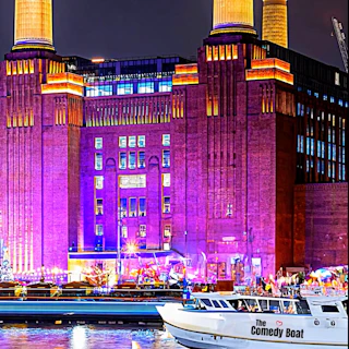 Dark Comedy on Iconic London Boat