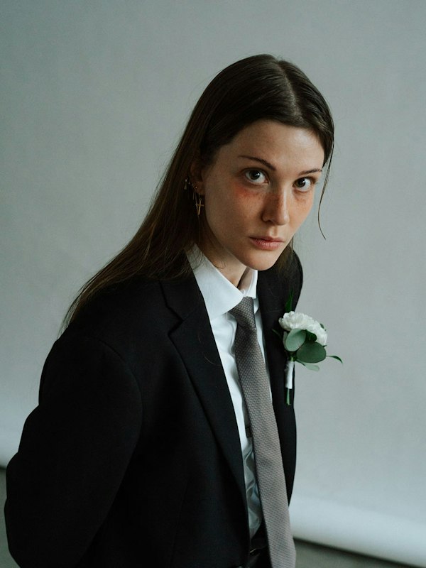 Dottie Andersson: 'Andersson Funeral Home' Live + Signing