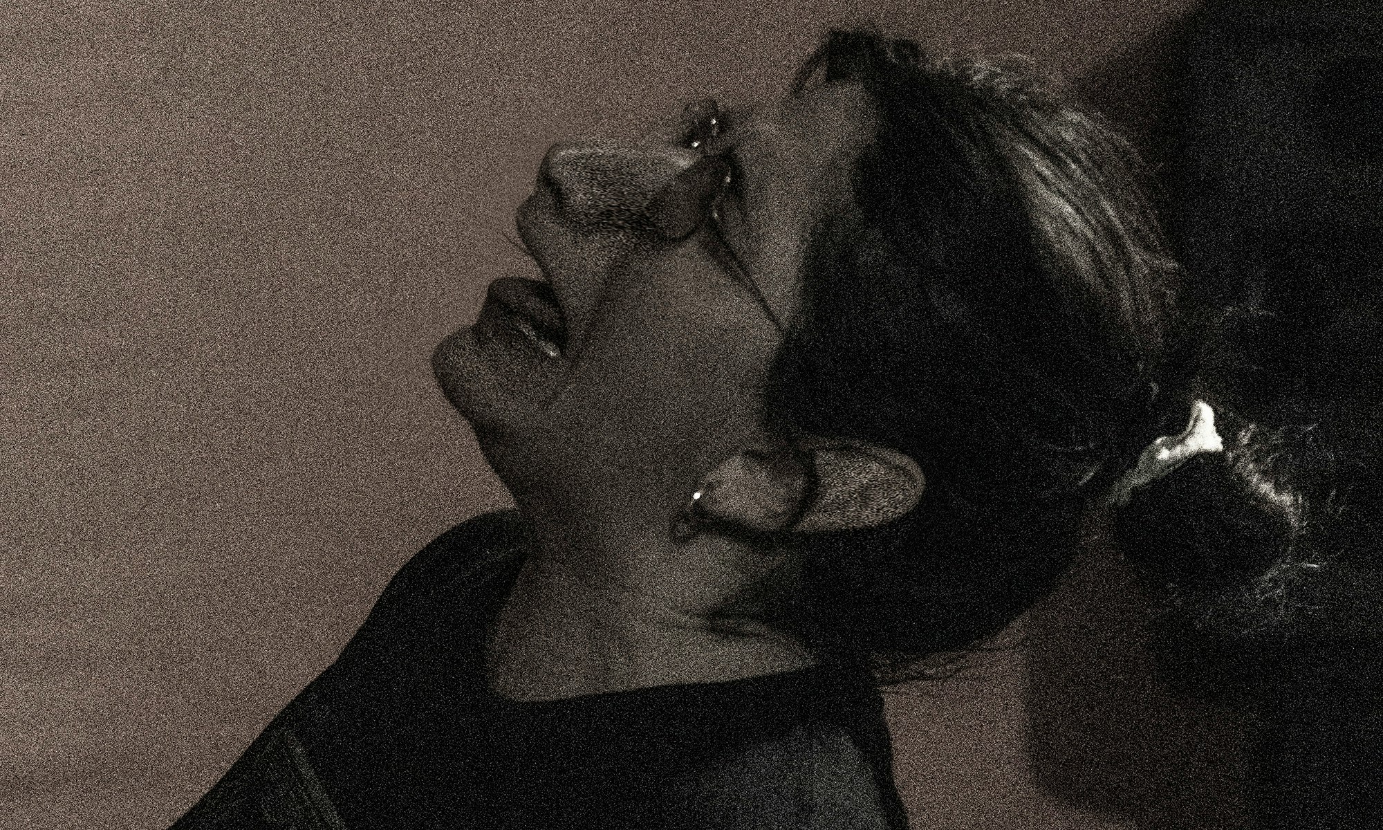 4X4: Núria Coromines presenta "Xai au paradís"