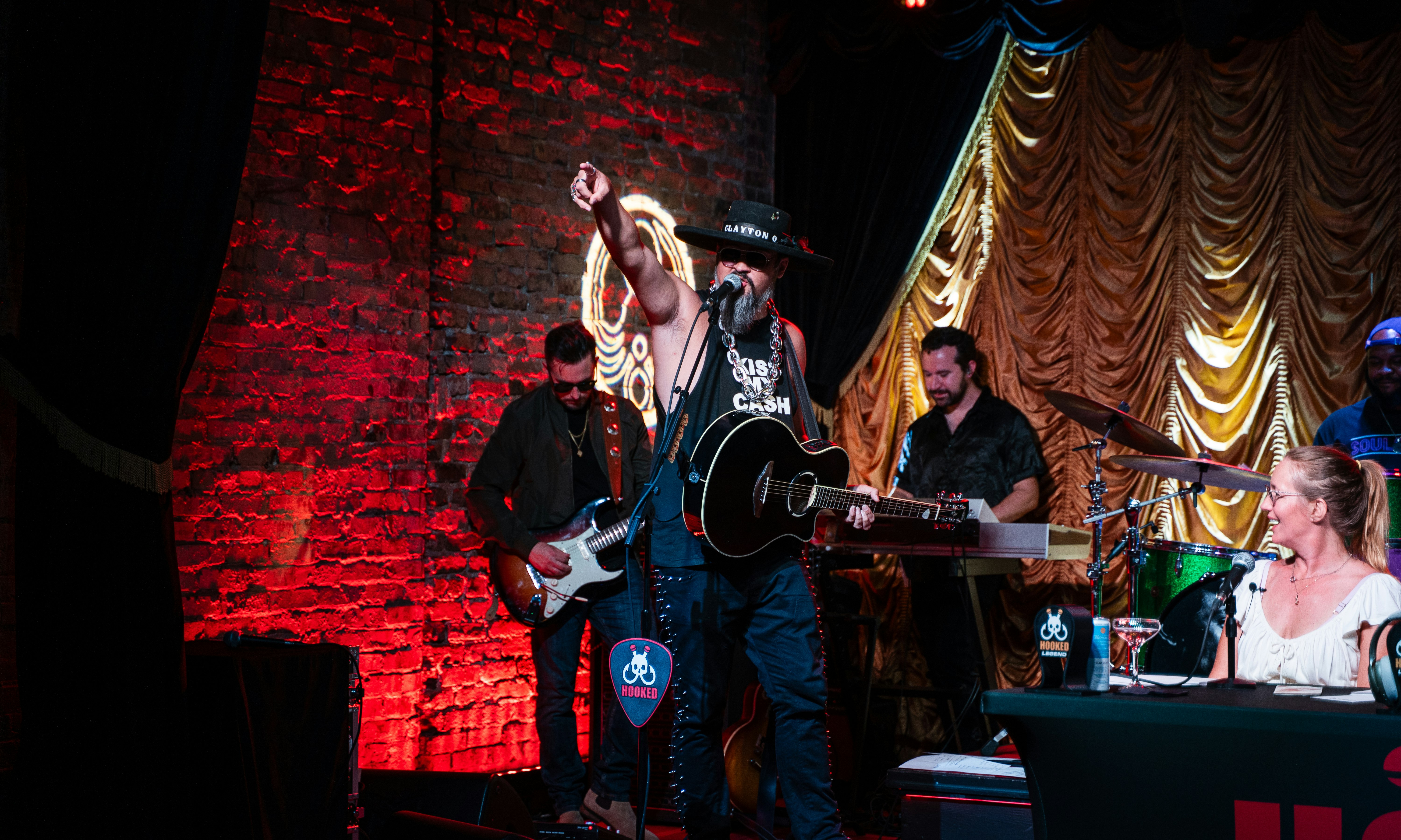 Hooked Live Show