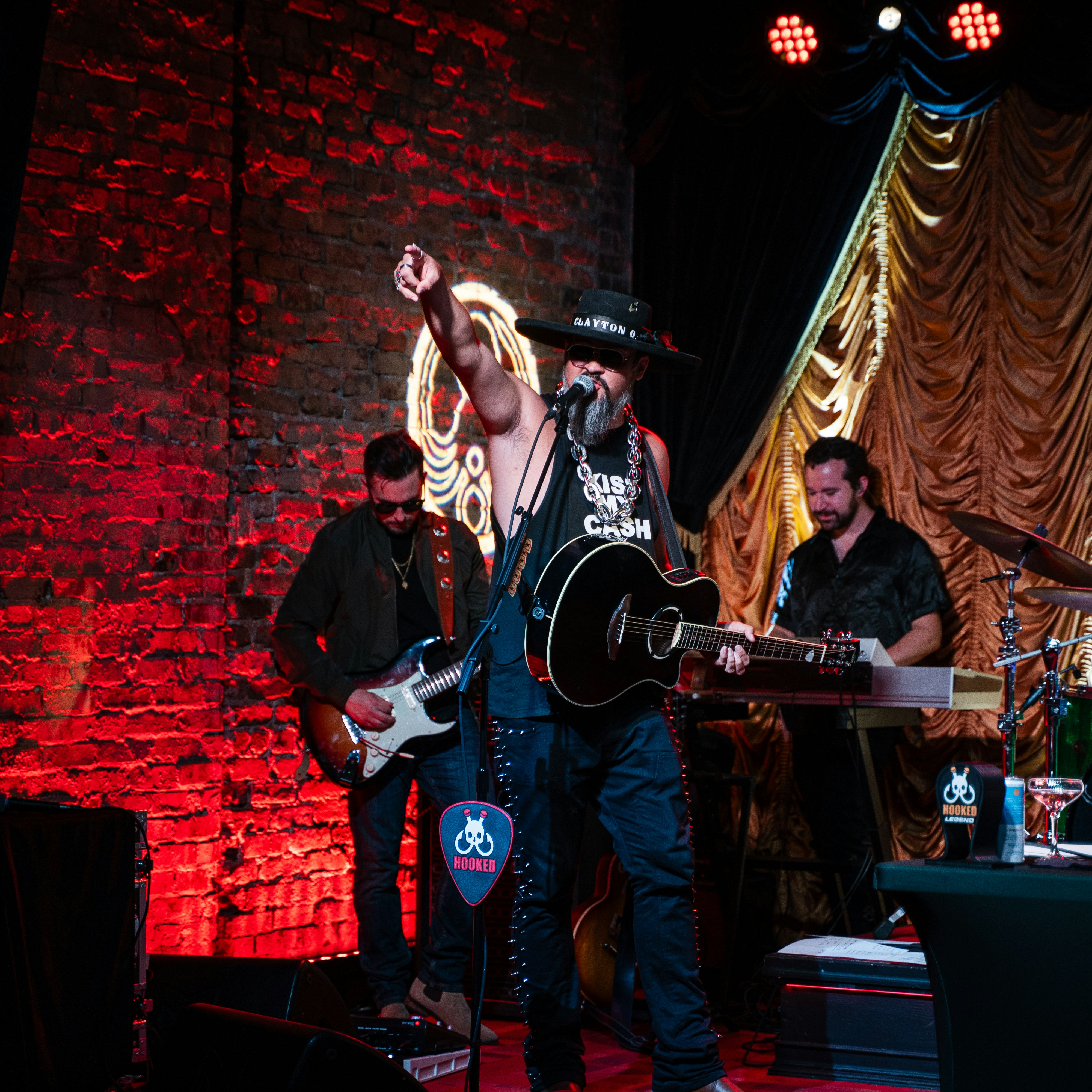 Hooked Live Show