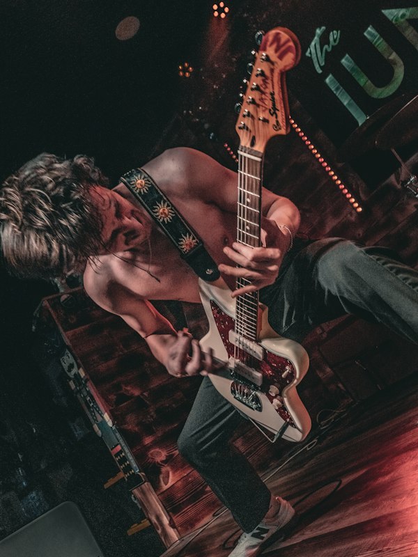 COLE BARNHILL