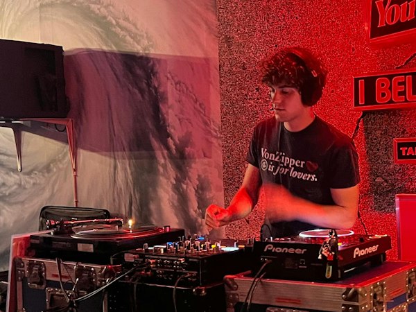 Joey (DJ Set)