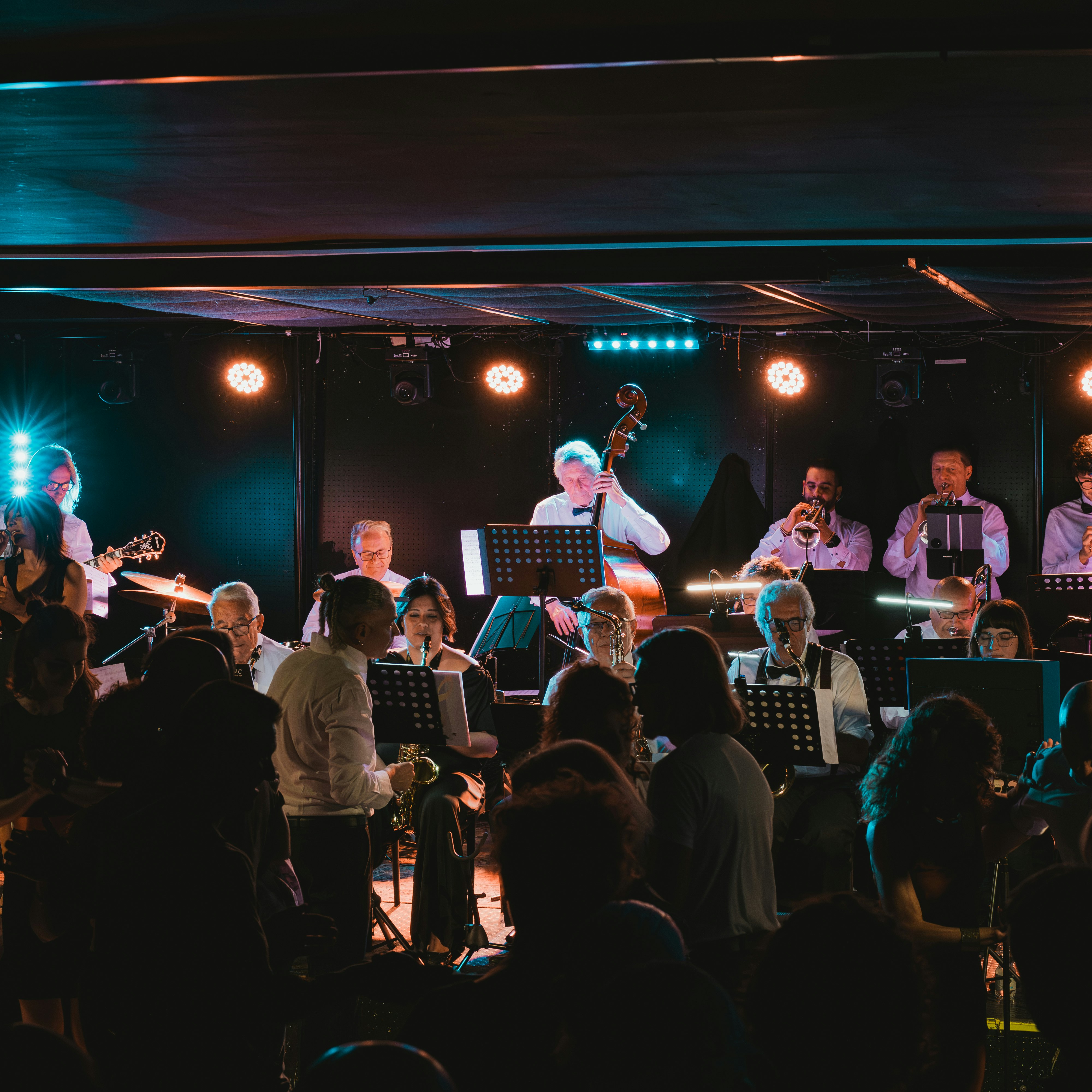 Big Band Borsound 1919 | Jazz Legs + Pesca dei Regali Trash