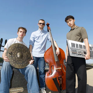 Wednesday Unplugged: Eric Li Trio